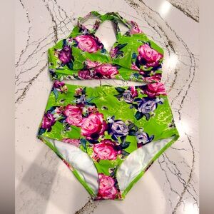 Torrid 2 piece floral, SZ 1